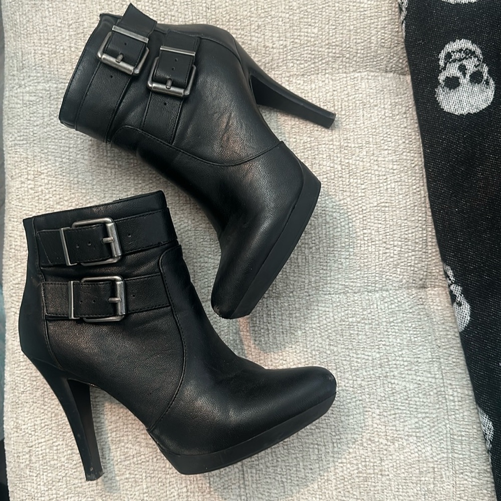 Nine West Black Heeled Boots
